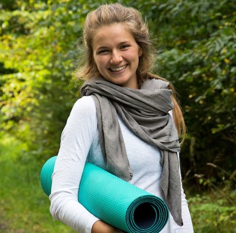 yin yoga bornholm, yoga hold